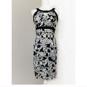 White House Black Market instantly slimming dress